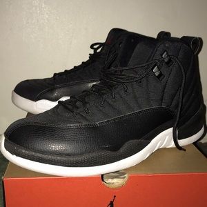 Jordan 12 size 10